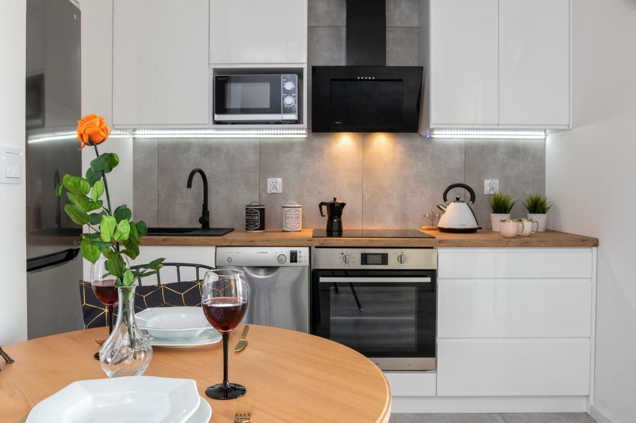 كراكوفيا Apartamenty Ul. Marii Konopnickiej المظهر الخارجي الصورة